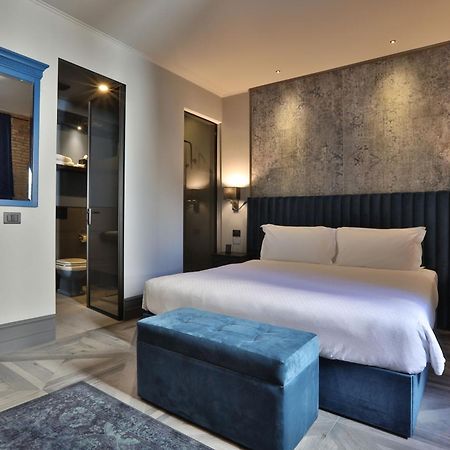 Forvm Bijoux Rooms Триест Екстериор снимка