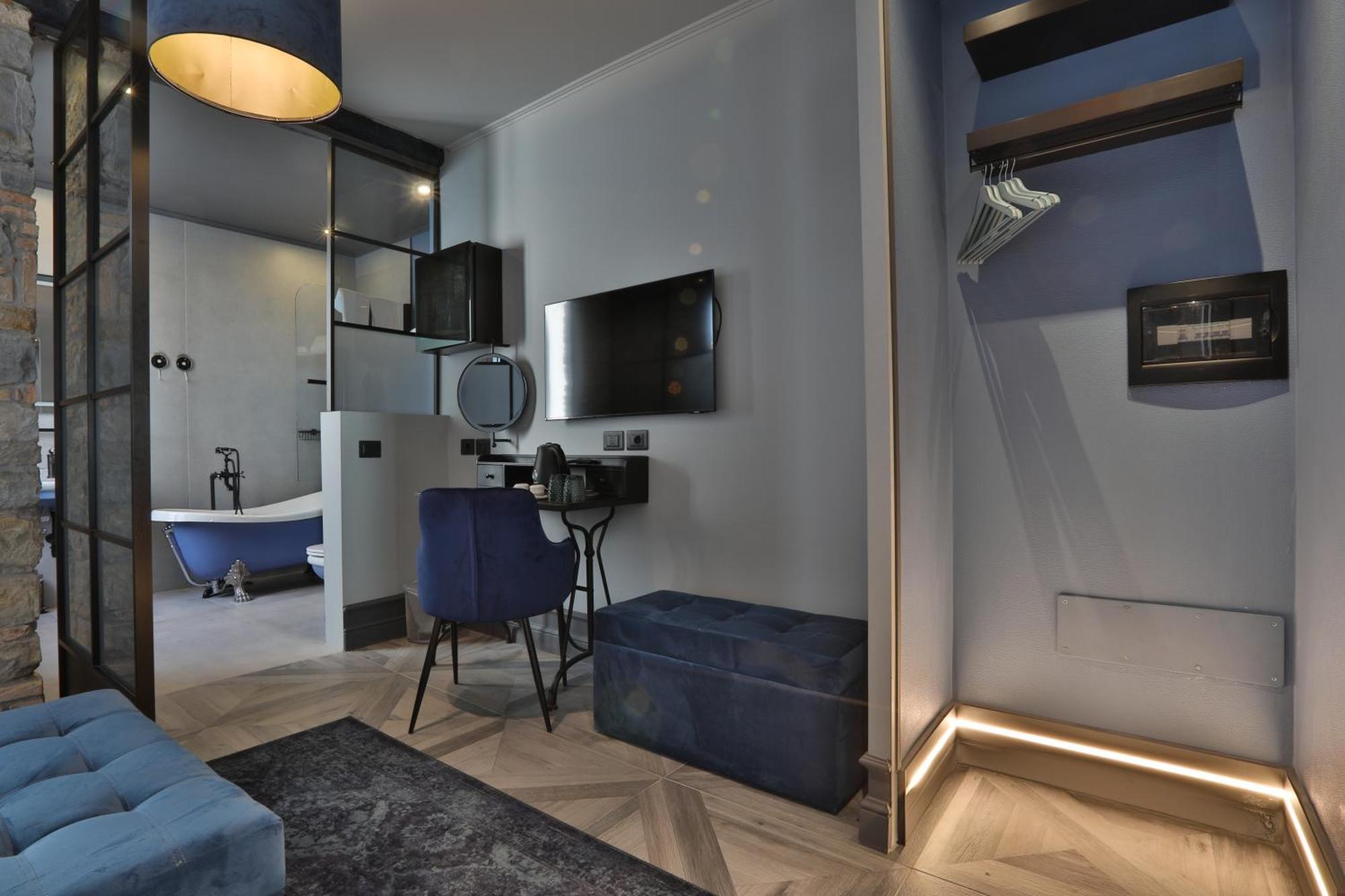 Forvm Bijoux Rooms Триест Екстериор снимка